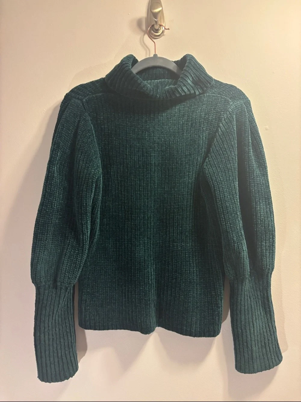 Dark Green Turtleneck Chenille Sweater With Romantic Sleeves Sz12UK/8US - Picture 4 of 4